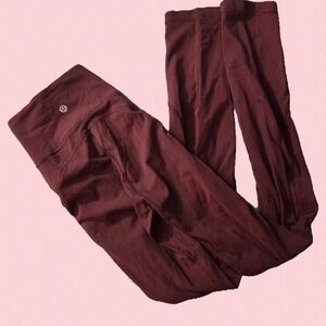 Lululemon Womens size 8 Burgendy Stretch Leggings high rise